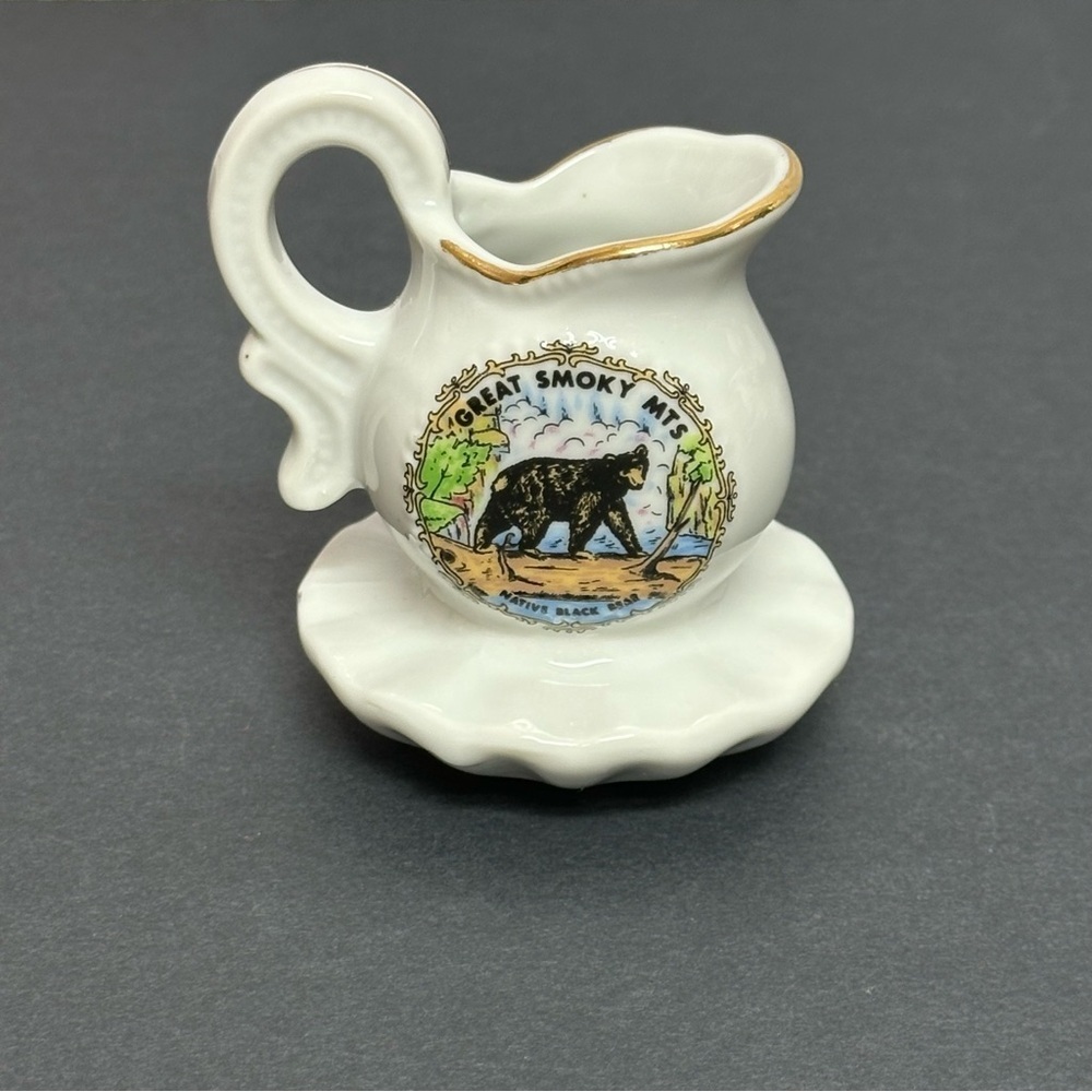 Great Smoky Mts. Black Bear Souvenir Pitcher Toothpick Holder 3 in. Wide